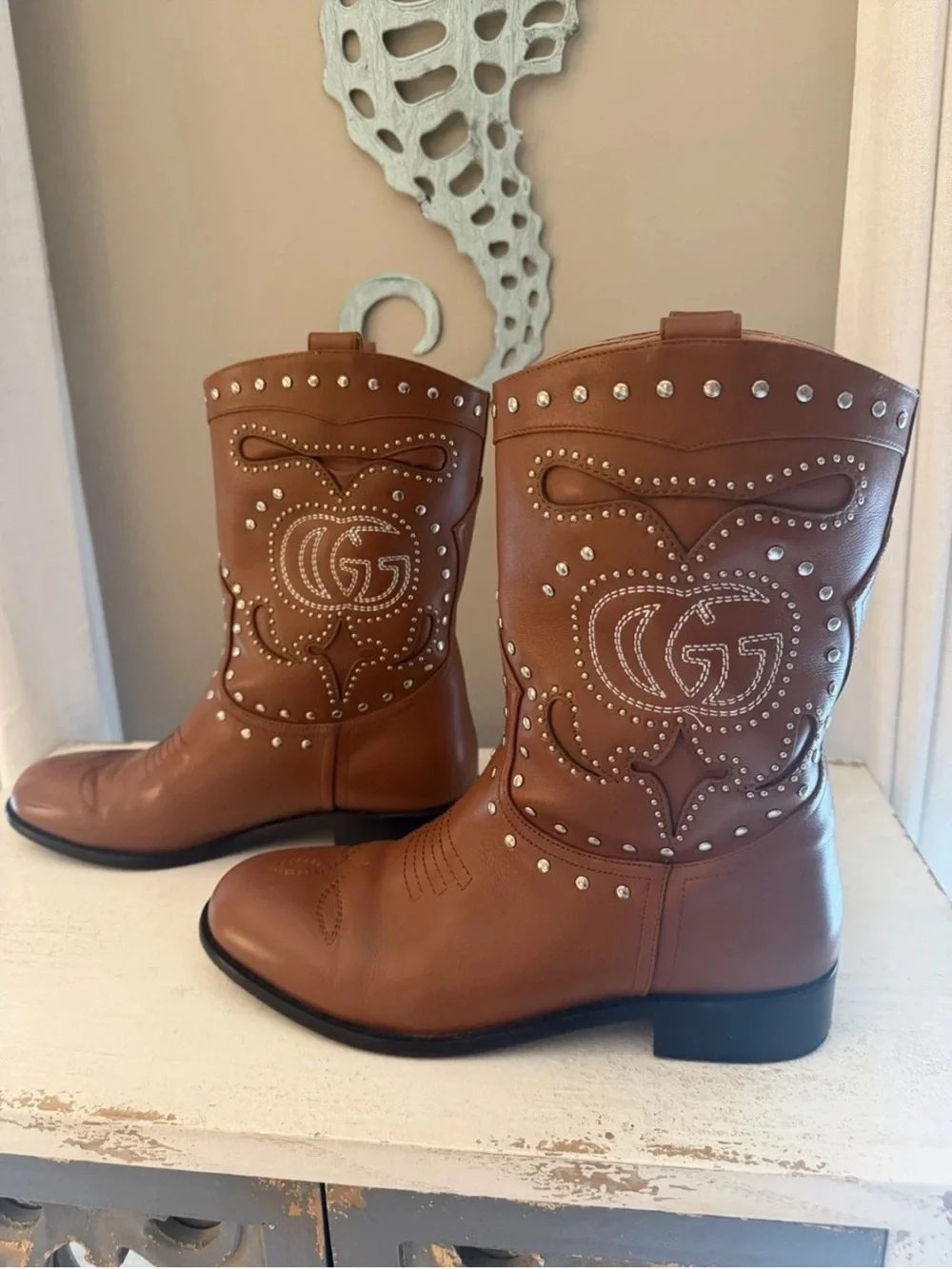Gucci women’s country cowboy stud boots logo women’s 10